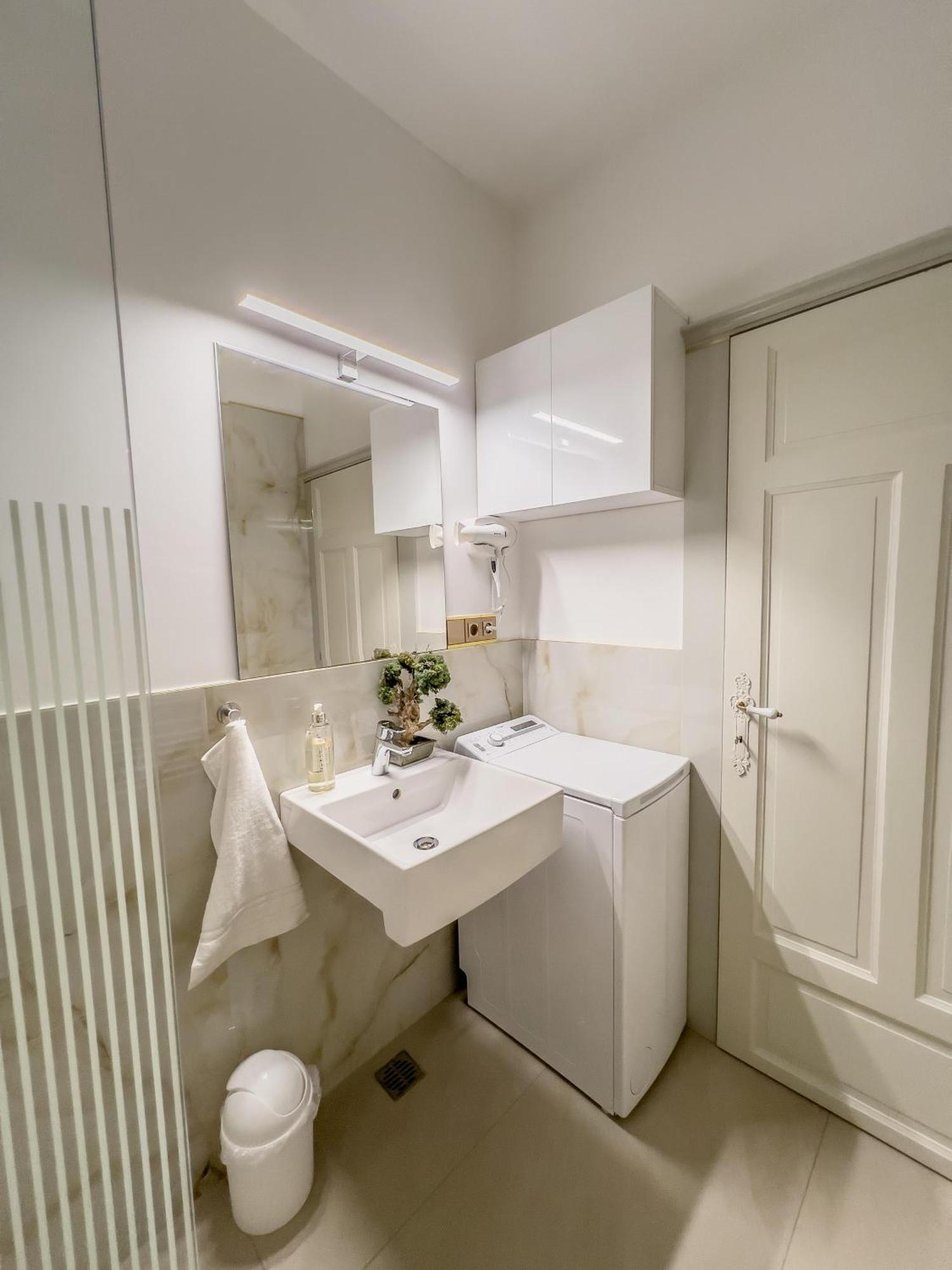 Glori Gold Apartaments Baia Mare Exterior photo