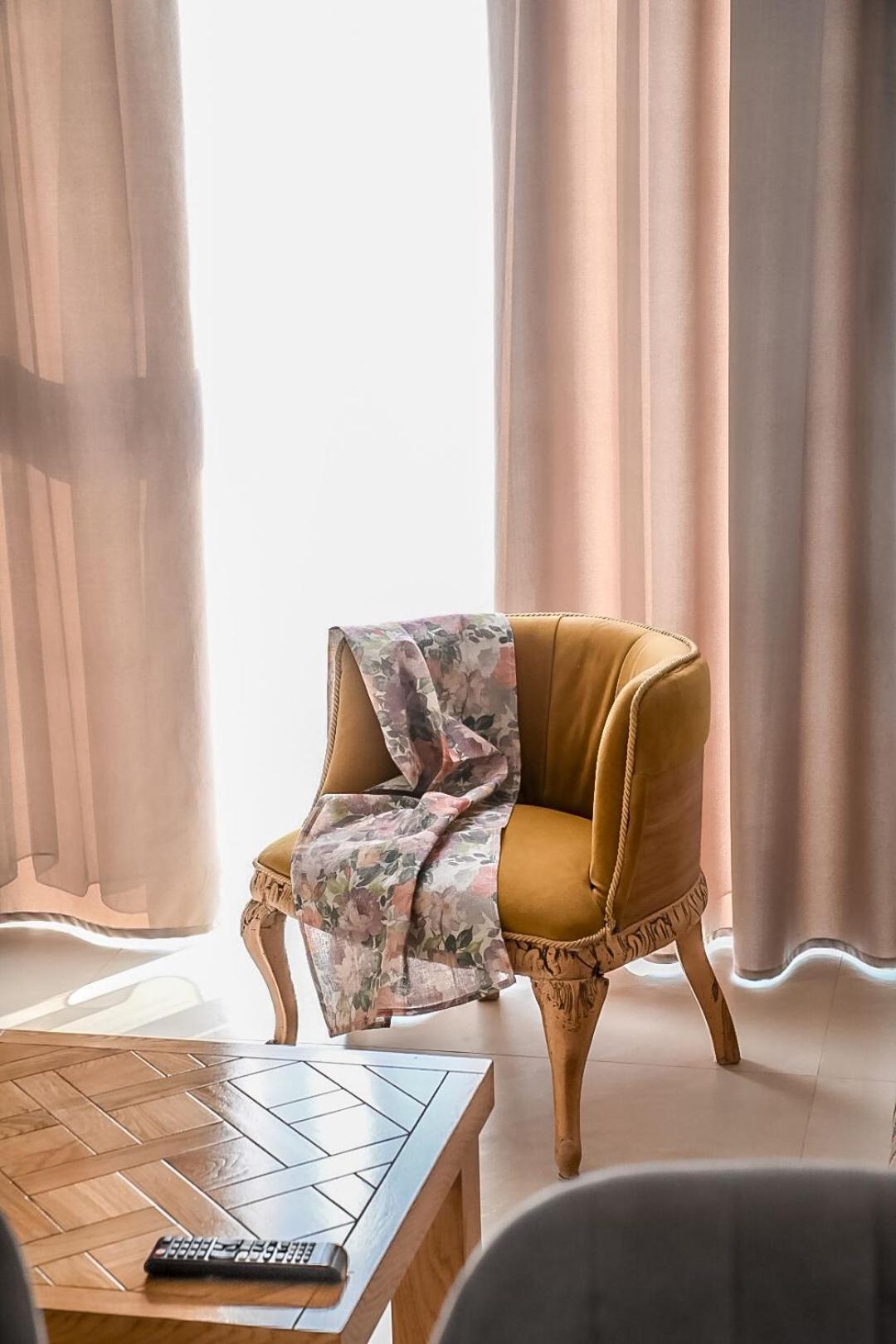 Glori Gold Apartaments Baia Mare Exterior photo